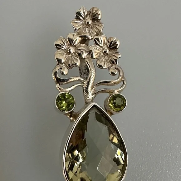925 sterling silver FloralGreen Citrine Gemstone Pendant​